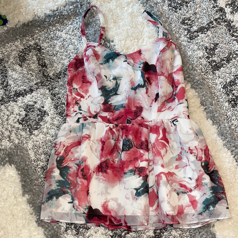 Guess tank top XS extra small